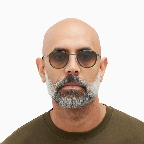 Mykita Helmi A67-Graphite / Peridot - Raw Brown Gradient