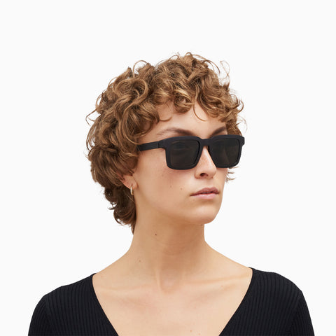 Mykita Neven MD1 Pitch Black - Darkgrey Solid