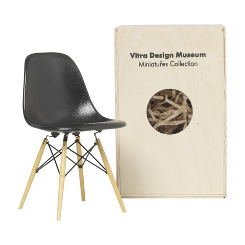 Mozaik Vitra Eames DSW Miniature Black