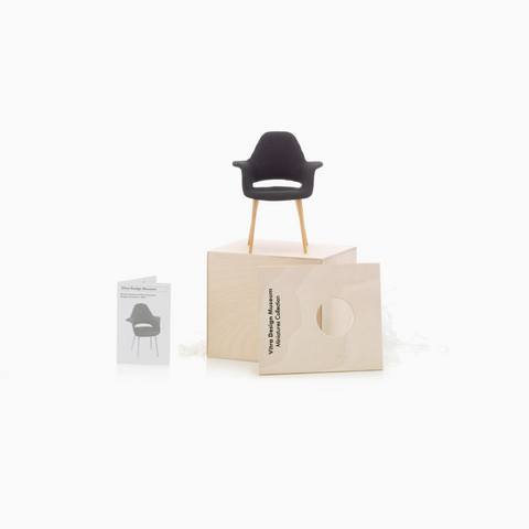 Mozaik Vitra Organic Armchair Miniature