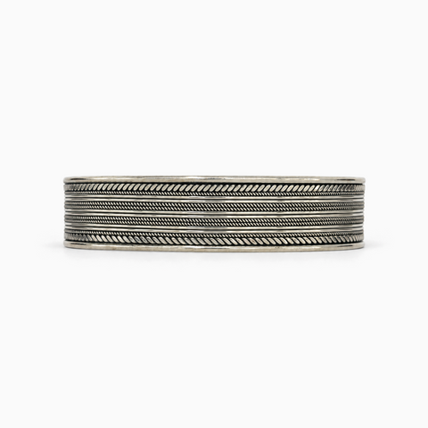 Yâr’in Handcrafted Silver Cuff Bracelet Medium