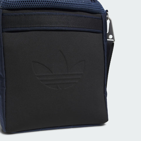 adidas Originals La Brea Bucket Bag Night Indigo