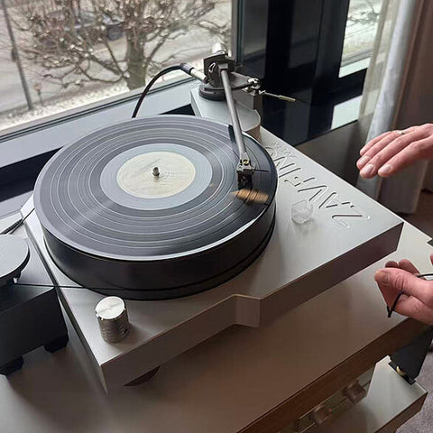 Zavfino ZV11X Granite Turntable
