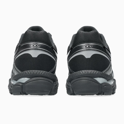 ASICS Gel-Cumulus 16 Black / Black