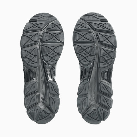 ASICS Gel-Cumulus 16 Black / Black