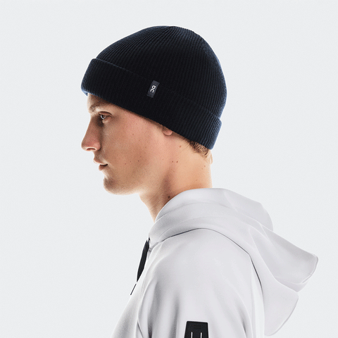 On Merino Beanie Midnight