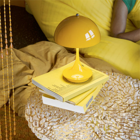 Mozaik Louis Poulsen Panthella Portable 160 V3 Opaque Yellow
