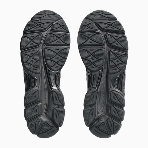 ASICS Gel-Cumulus 16 Graphite Grey / Black
