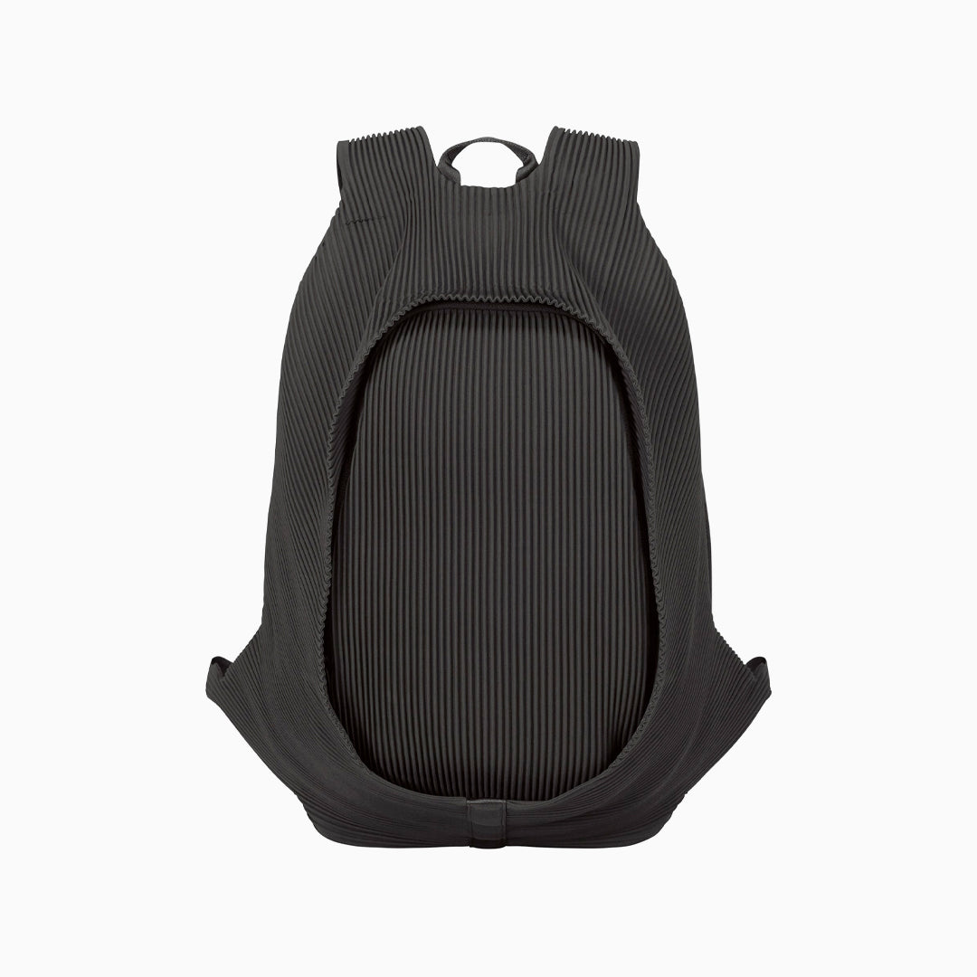 HOMME PLISSÉ ISSEY MIYAKE BACKPACK Homme Plissé Issey Miyake Pleats Backpack Black – 1290SQM