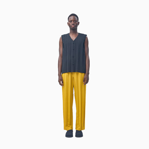 Homme Plissé Issey Miyake Edge Ensemble Vest Khaki