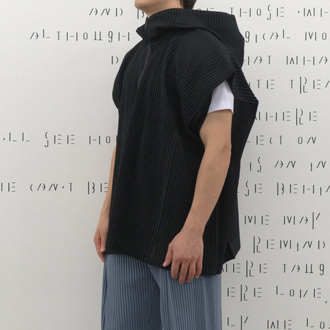 Homme Plissé Issey Miyake Monthly Colors August Zip Jacket Black