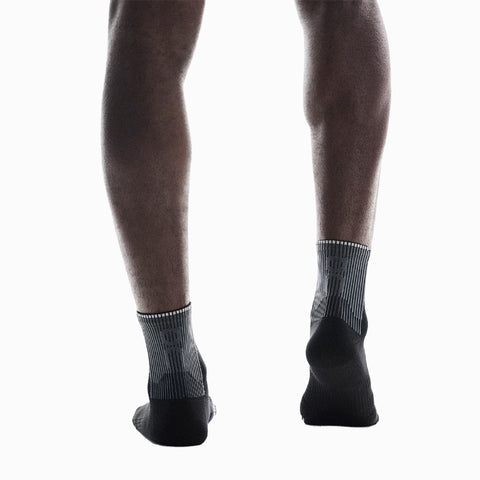 PHOTO On Performance Run Sock Mid Black | Eclipse