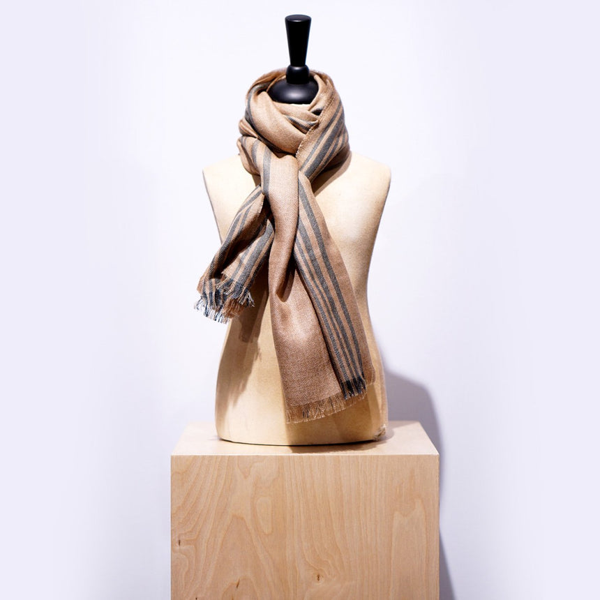 The Inoue Brothers Natural Dyed Scarf Brown / Tara